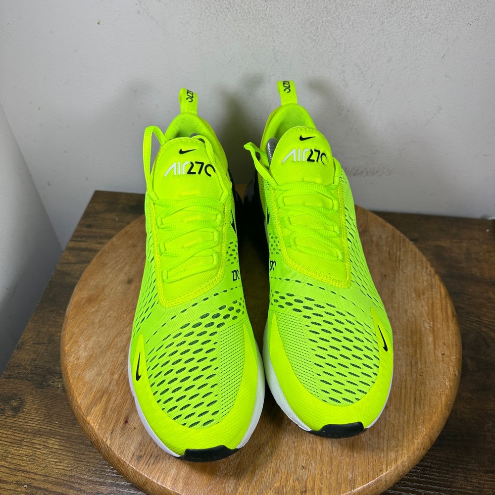 Nike Air Max 270 Volt Neon Green Black Mens Running Shoes AH8050-701 Size 11 - Picture 2 of 8